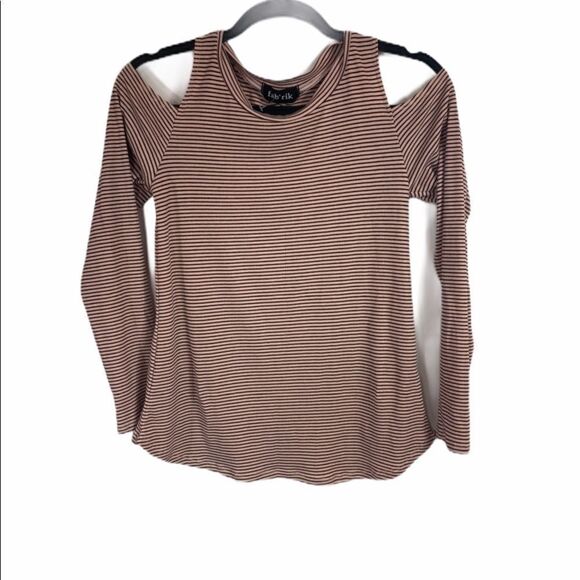- Fab’rik Women’s Cold shoulder top size Sma… - Picture 2 of 8